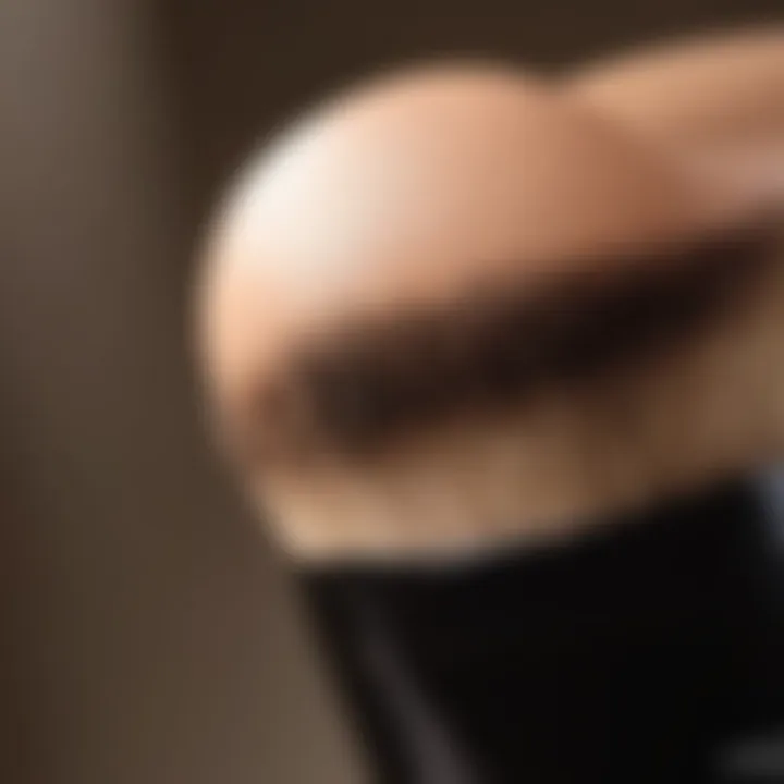 Matte light foundation application brush